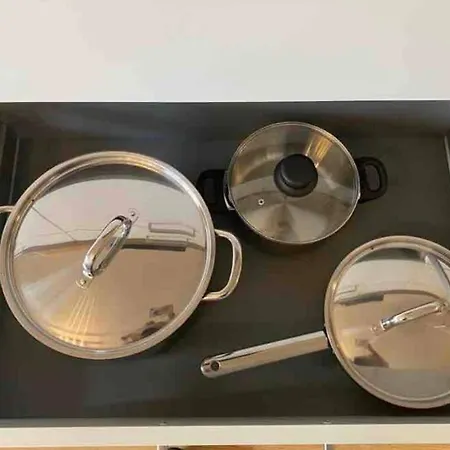 아파트 Large 3 Bedrooms Flat In Center With Parking